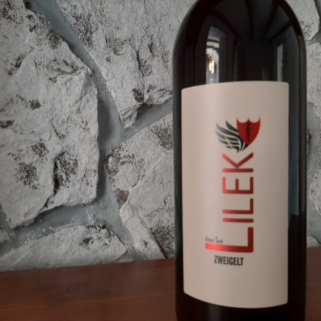 vino kakovostno ZWEIGELT - rdeče   - suho 1l